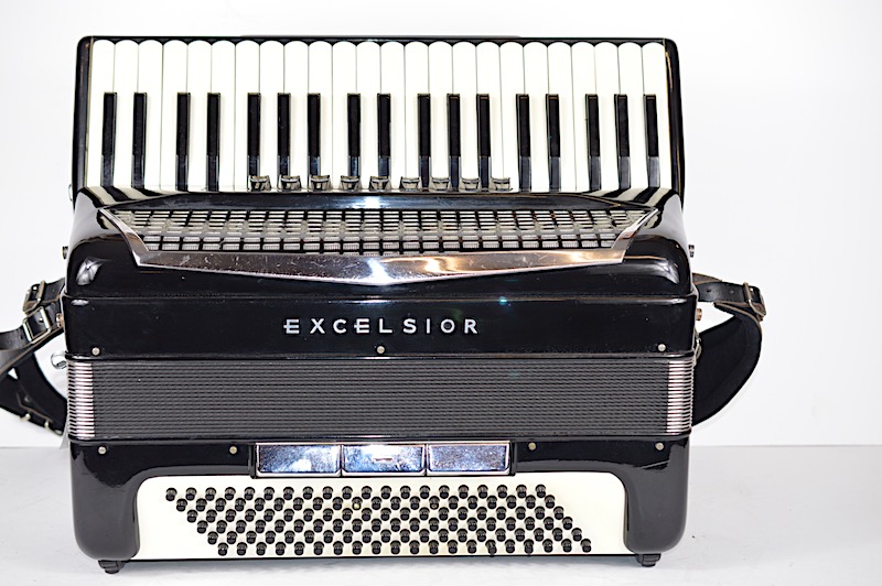 excelsior accordion midi