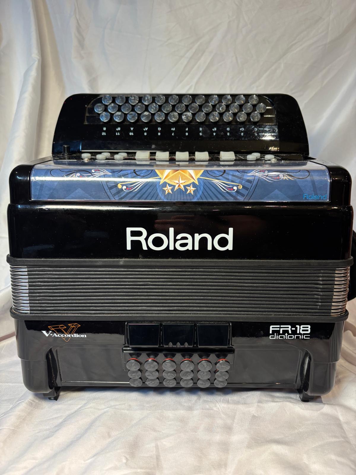 ROLAND FR-18 DIATONIC Image